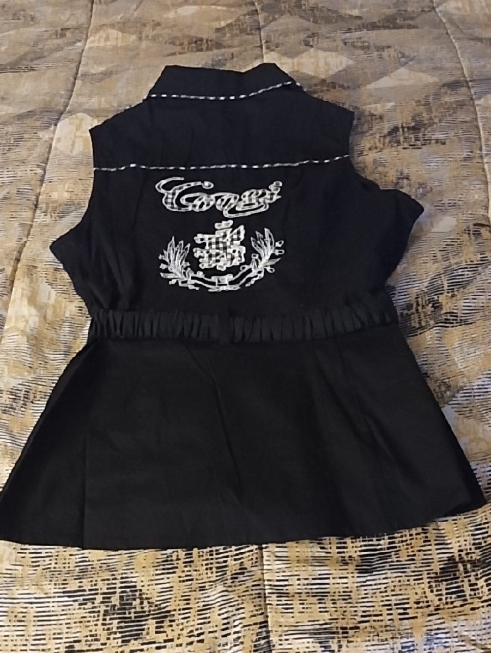Vest,Shirt
